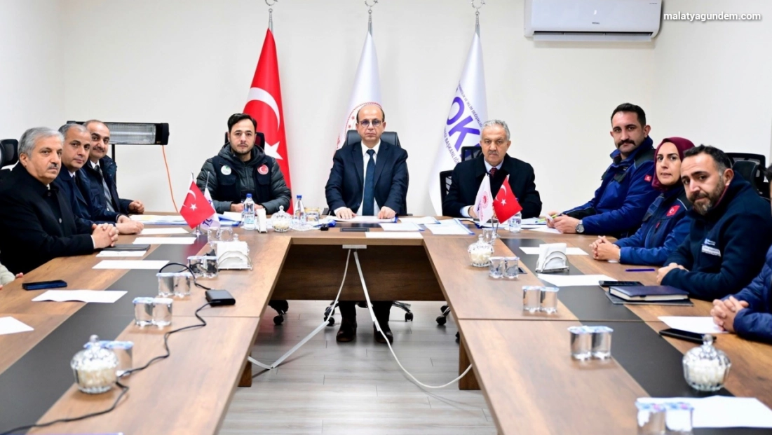 Başkan Geçit, 'Gece gündüz demeden istişare içerisinde çalışıyoruz'