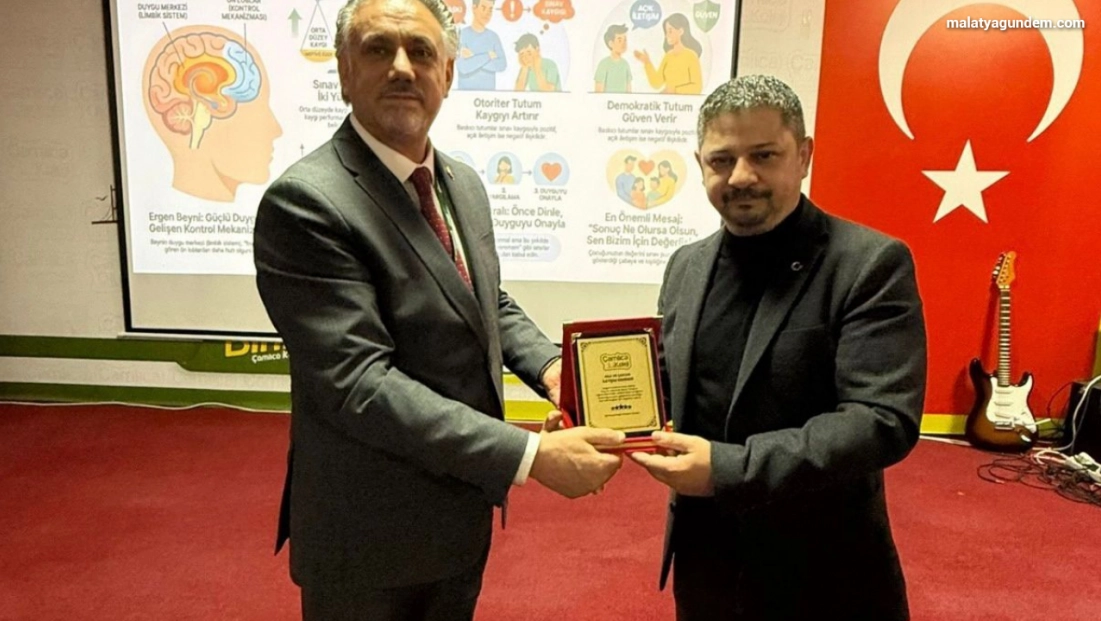 Çamlıca Koleji'nde 'Aile ve Çocuk İletişimi' semineri