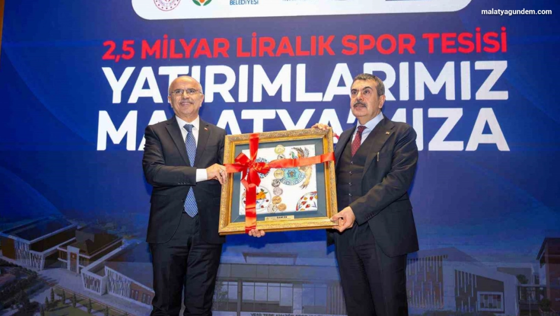 Malatya Büyükşehir Belediyesi 100 milyonluk 7 tesisi hizmete açtı