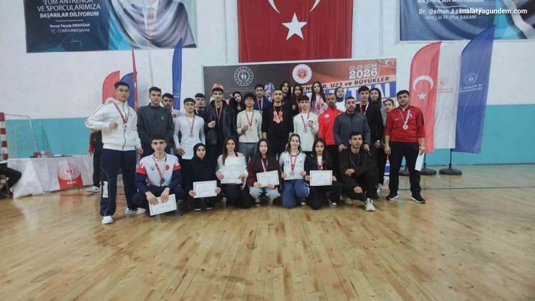 Malatya, Muay Thai Şampiyonası'ndan 25 madalyayla döndü