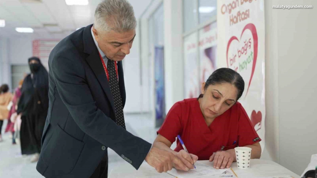 Uzman Doç. Dr. Dişli: 'Nakillerle birçok hasta hayata tutunmaktadır'