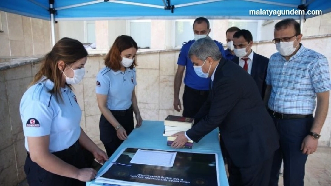 'Bir Kitap Bir Umut' projesi Malatya'da başladı