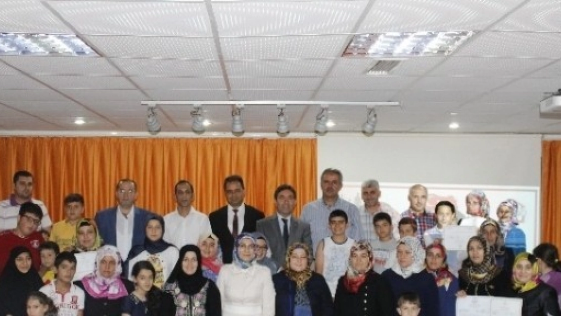 12-18 Yaş Aile Eğitimi Kursu Sertifika Töreni Yapıldı