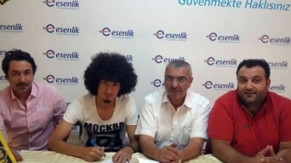 13 Futbolcuyuyla Anlaşma Sağlandı