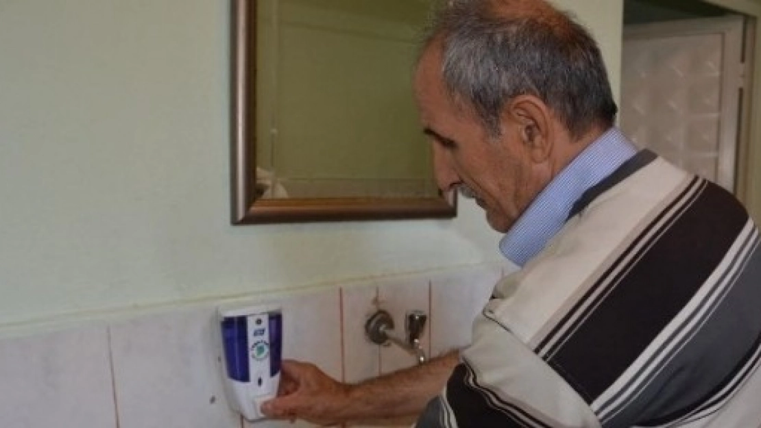 158 Camiye Temizlik Malzemesi Dağıtıldı