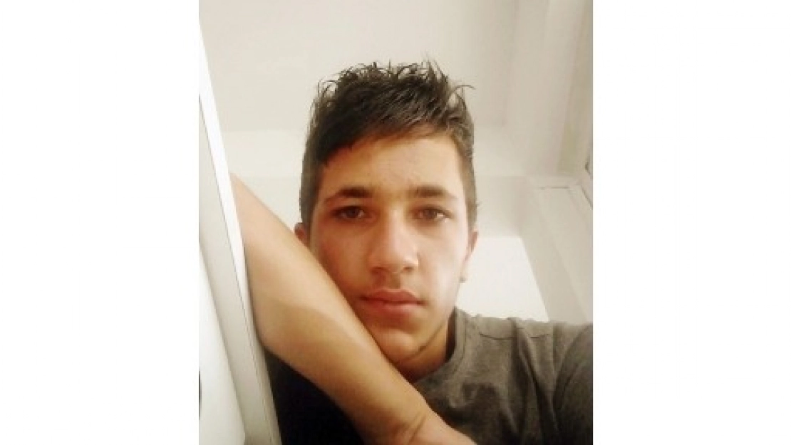 16 yaşındaki Genç, İntihar Etti
