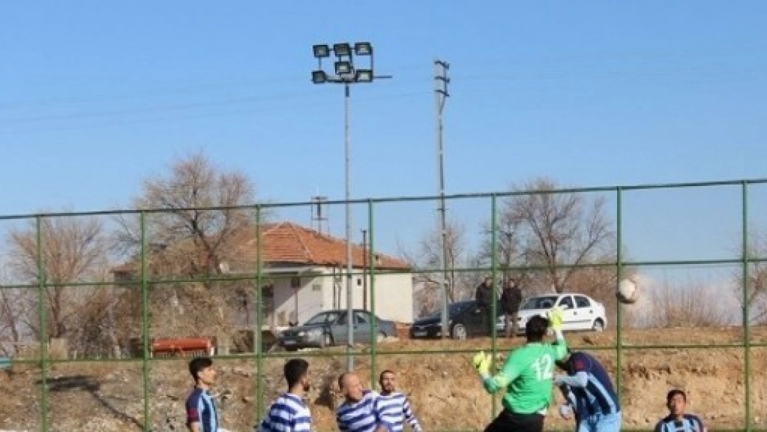 1.Amatör Kümede Favoriler Kazandı