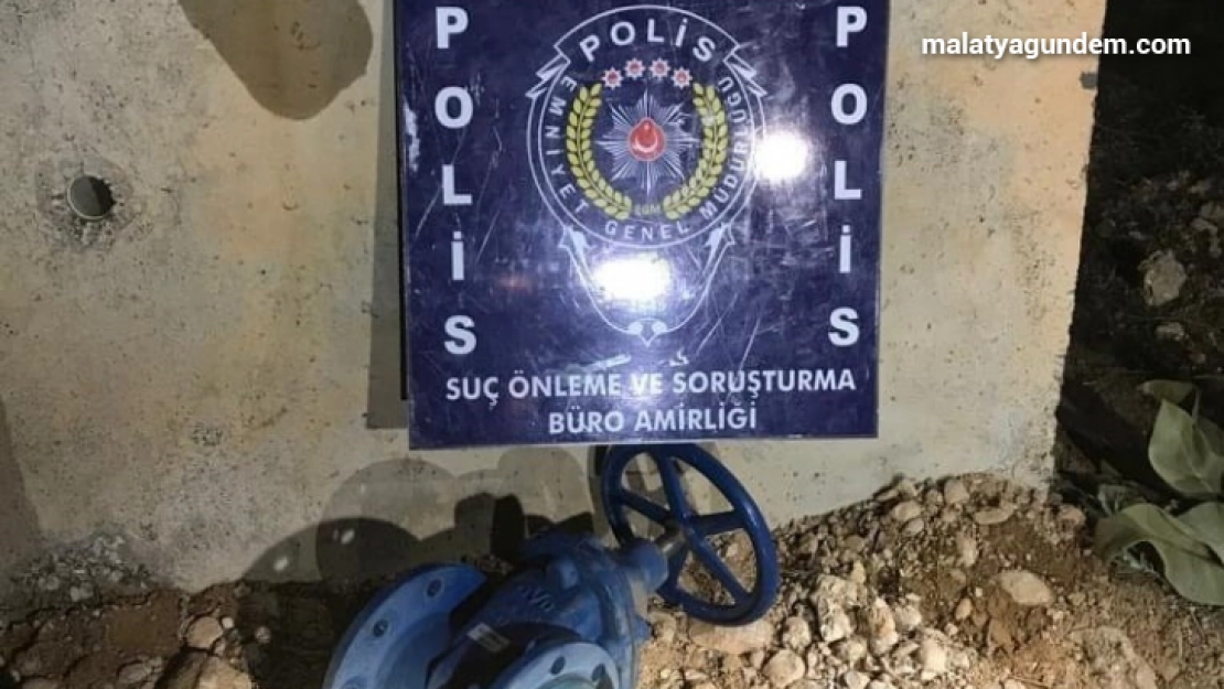 200 bin TL değerindeki kırıcıyı çaldılar