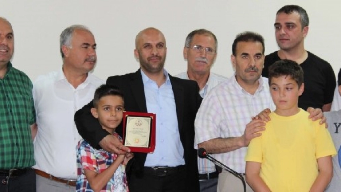 38 Yaşında Okul Birincisi 