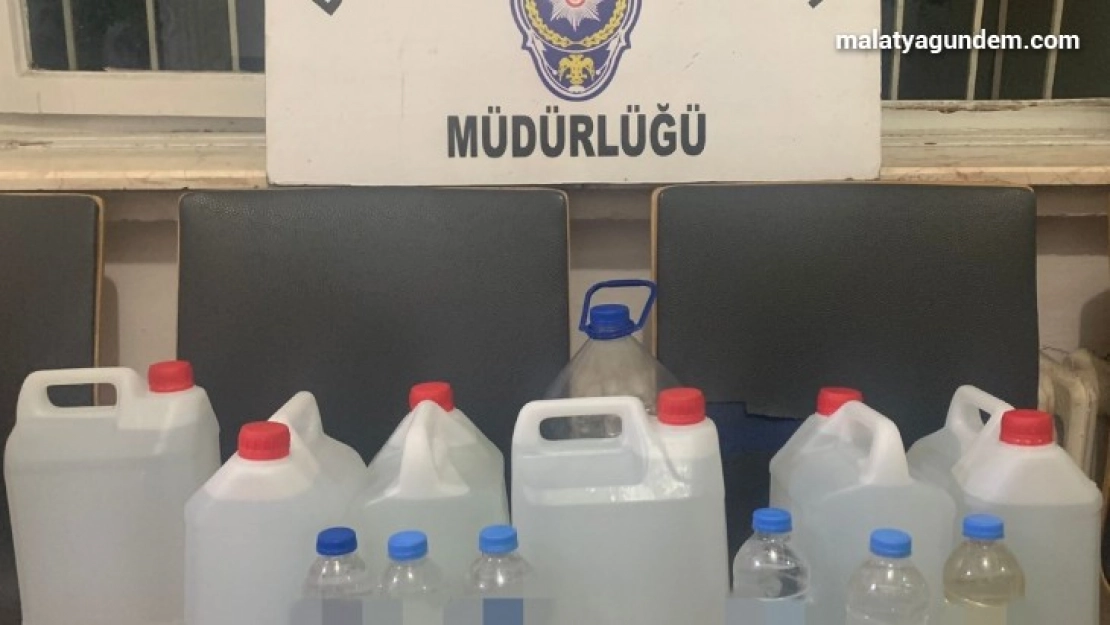 39 litre kaçak alkol ele geçirildi