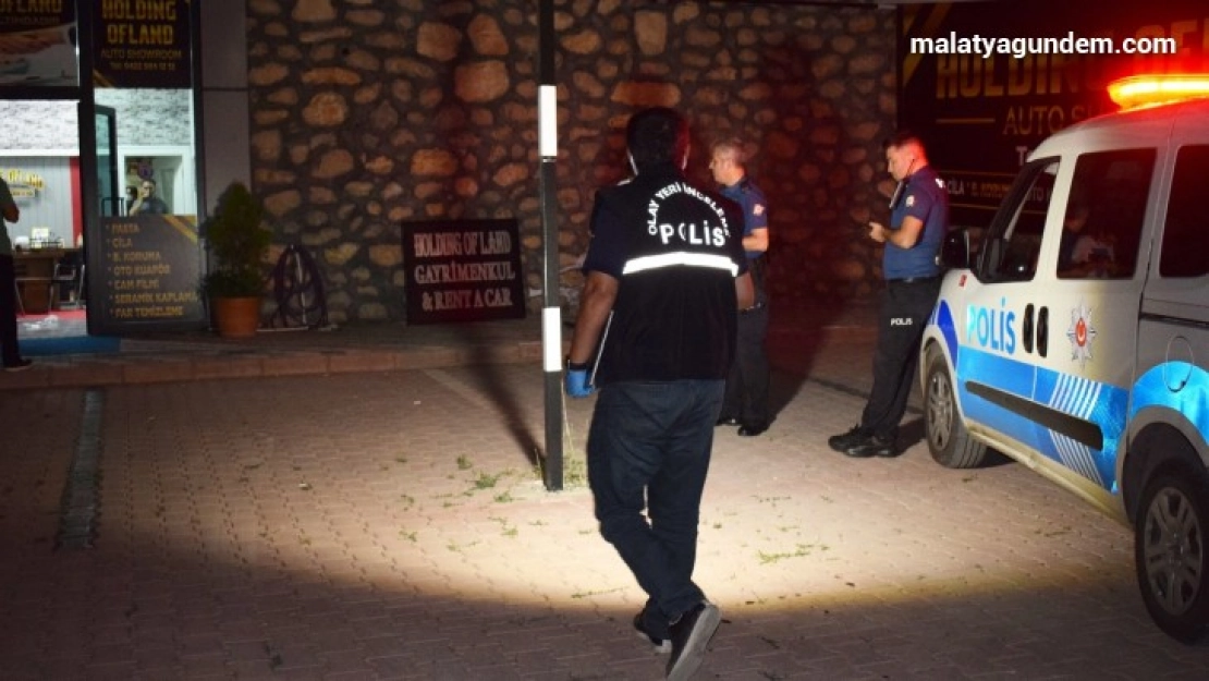 Silahlı saldırıya uğradığı husumetlisini bacağından vurdu