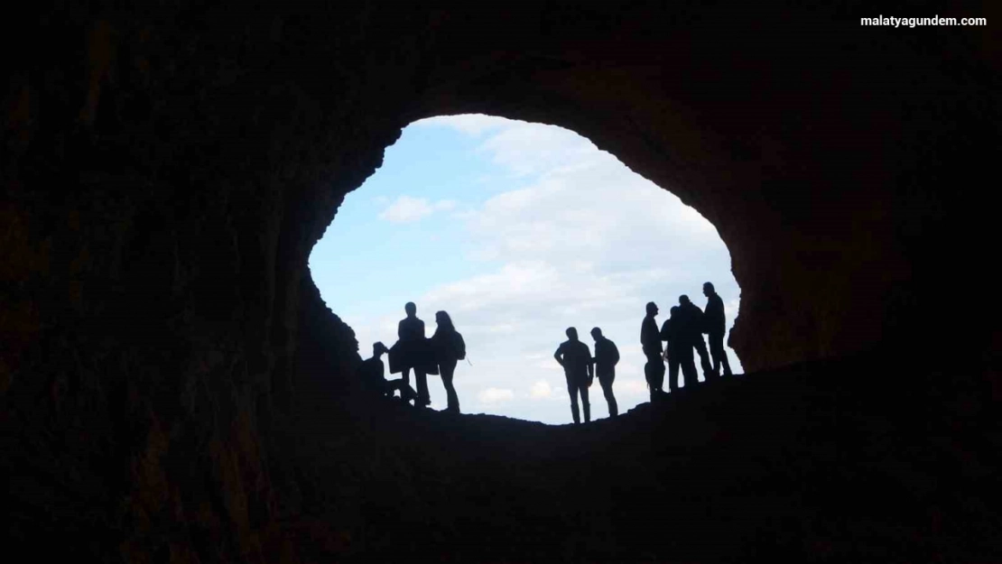 50 milyon yıllık 'Küçükkürne mağaraları' şaşırtıyor