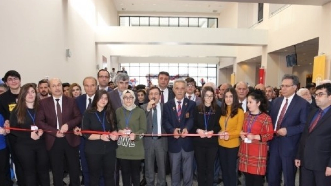 '51. Lise Öğrencileri Araştırma Projeleri Yarışması' Malatya'da başladı