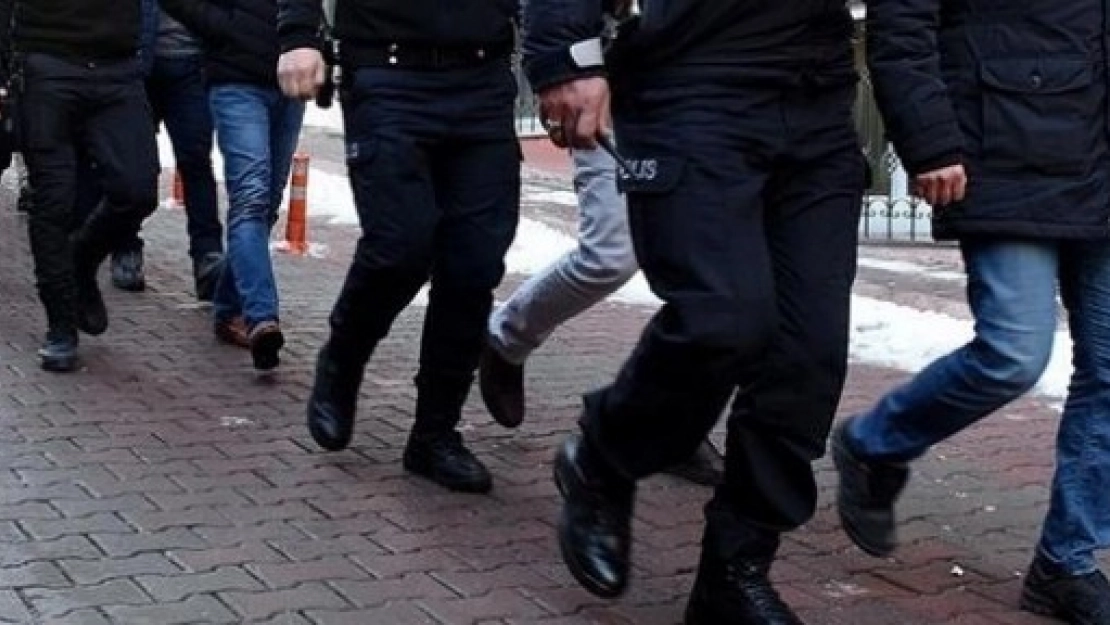 5 İlde FETÖ Operasyonu: 12 Gözaltı