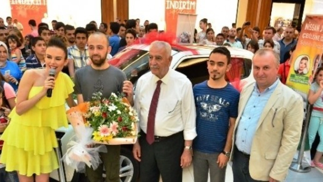 75 TL'ye Son Model Araba