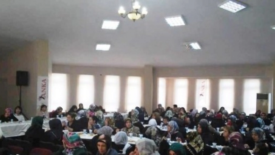 8 Mart Dünya Kadınlar Gününü Unutmadılar
