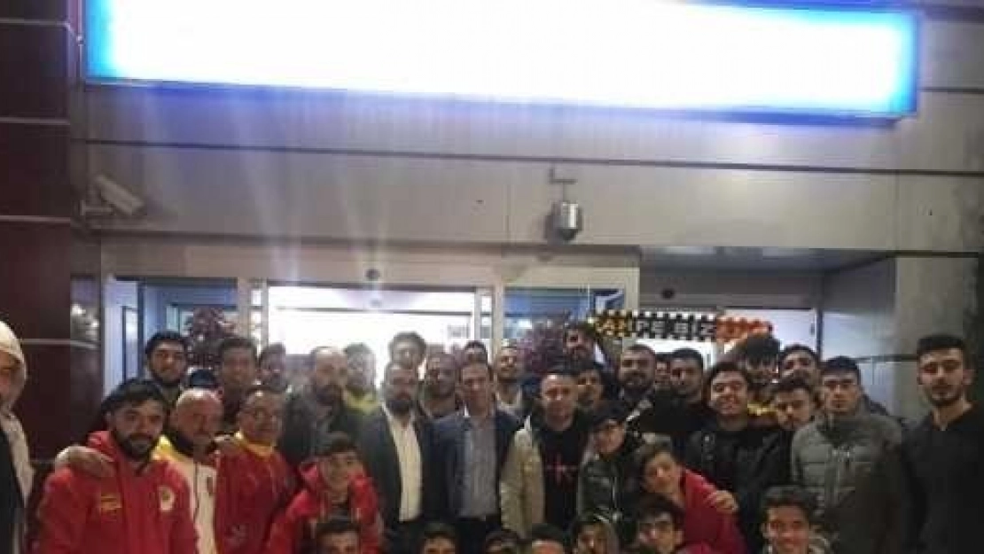 Adil Gevrek'e Sürpriz