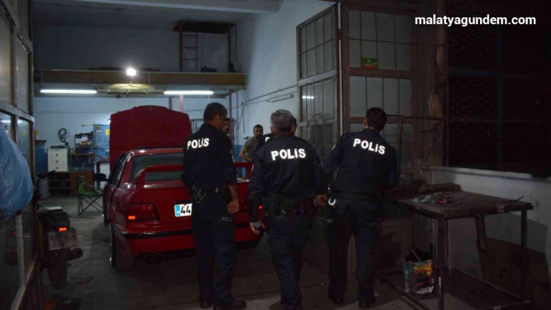 Adres sorma bahanesiyle gelip silahla ateş açtı