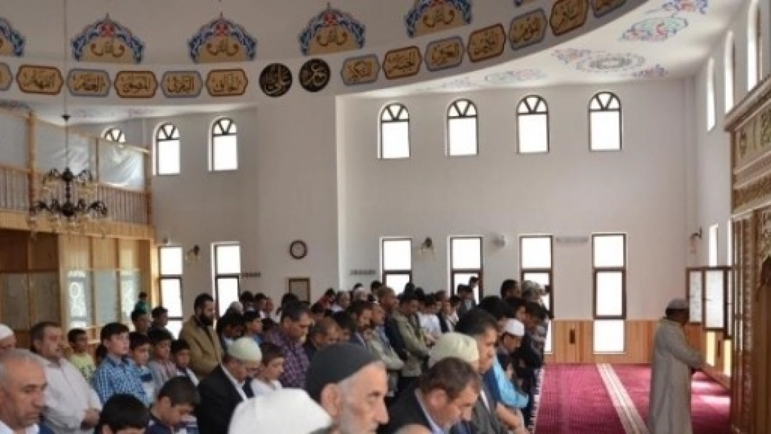 'Ailecek Camideyiz' Programına Yoğun İlgi