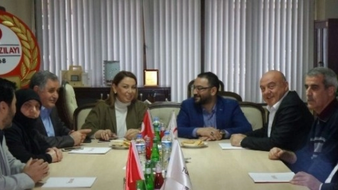 Çalık  Yalçın'ı Ziyaret Etti