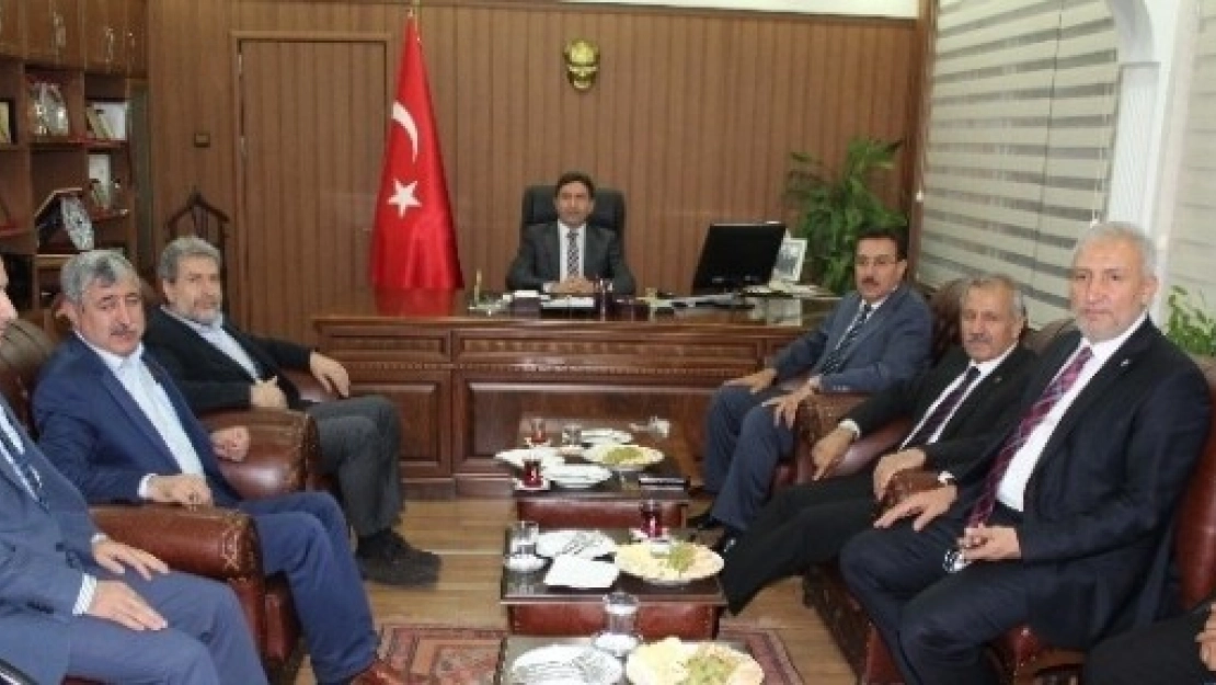 AK Parti Milletvekillerinden Babahanoğlu'na Ziyaret