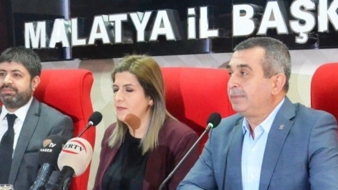 AK Parti'de İlçe Adaylarının Açıklanması