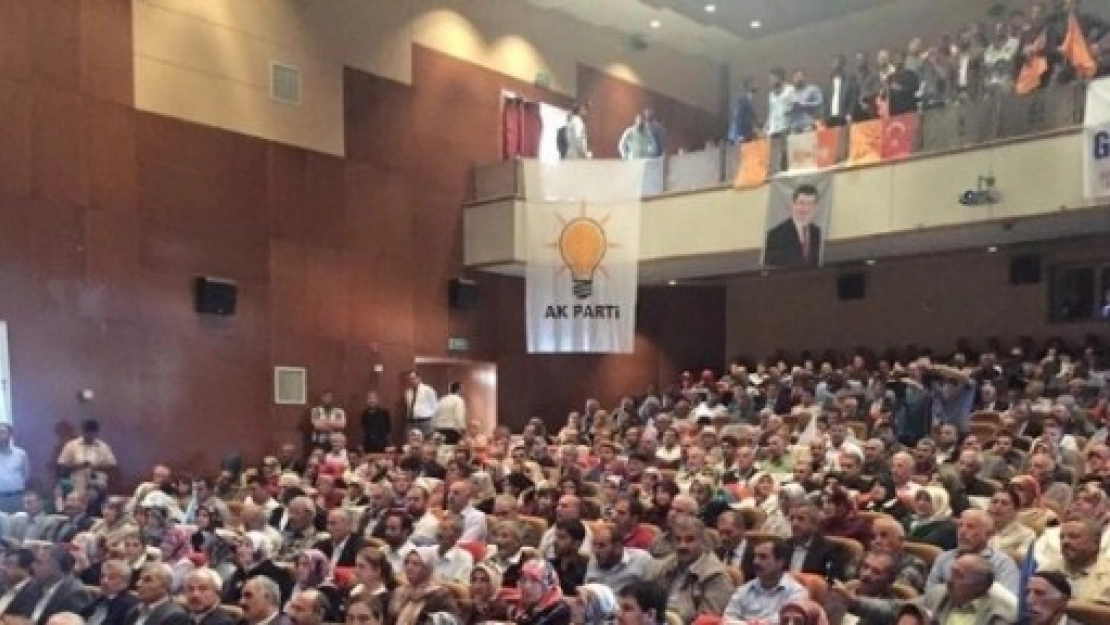 AK Parti'de Seçim Strateji Toplantısı