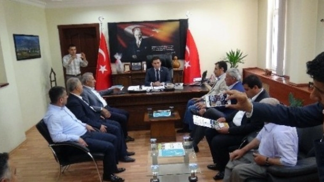 AK Partili Vekiller, Doğanşehir'i Ziyaret Etti