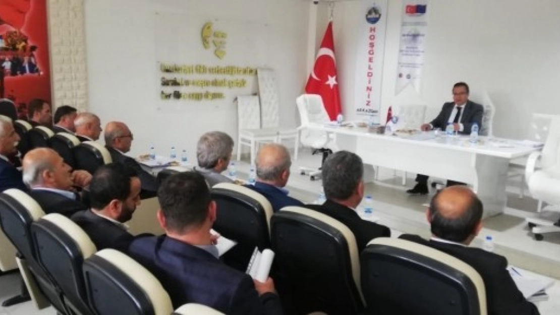 Akçadağ Belediyesinde İlk Meclis Toplantısı