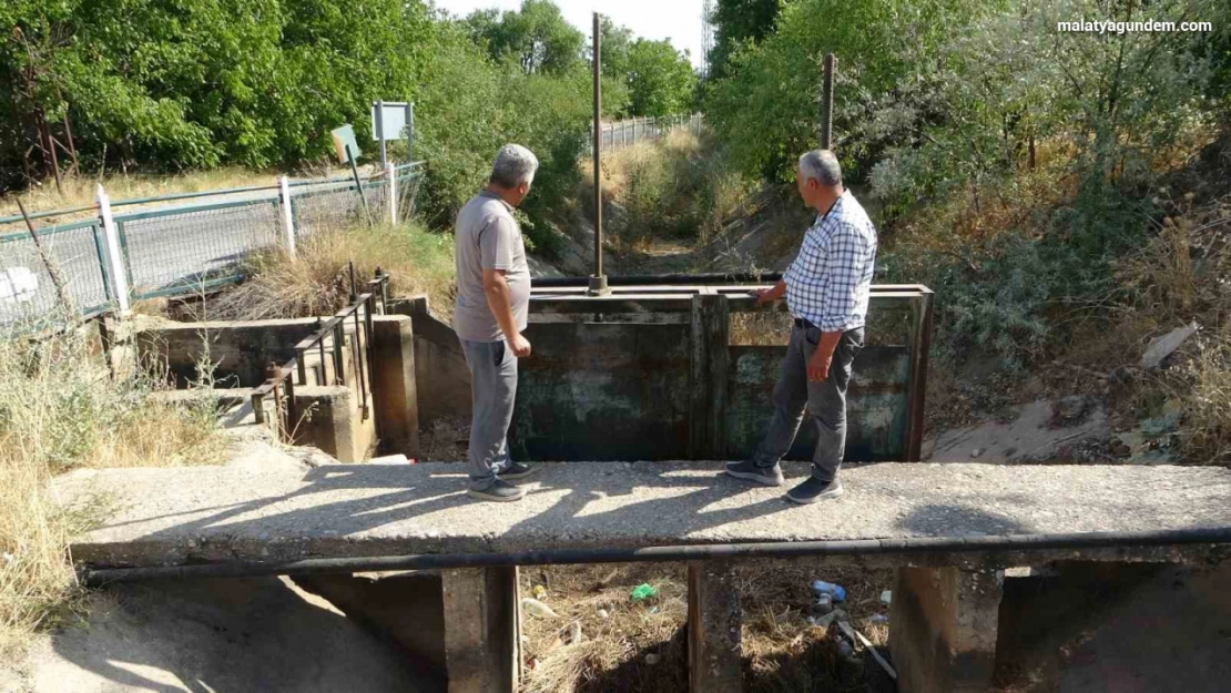 Akçadağlı çiftçilerin sulama sorunu çözüldü