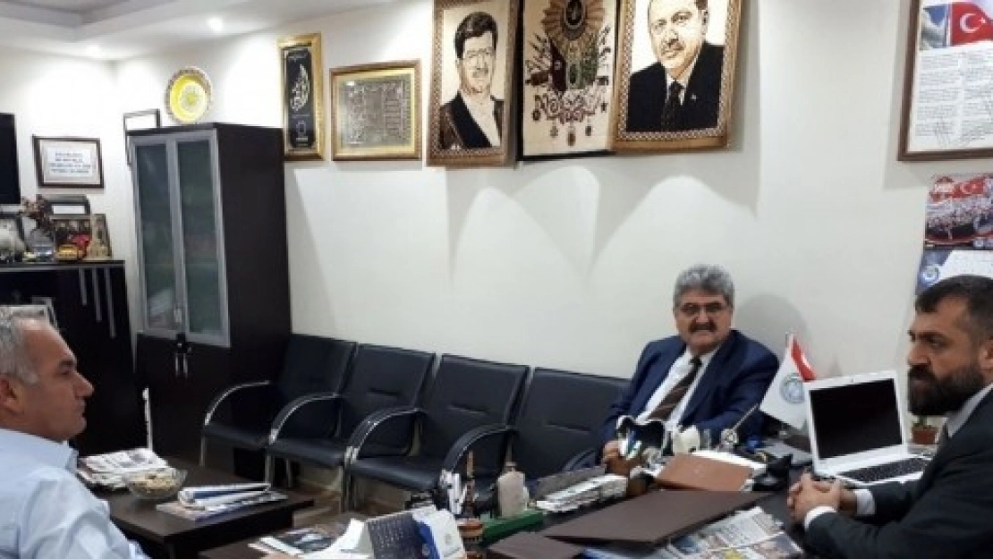 Akın'dan Üretim ve İhracat Vurgusu