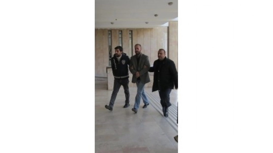 Araç Kurşunlamaya 1 Tutuklama