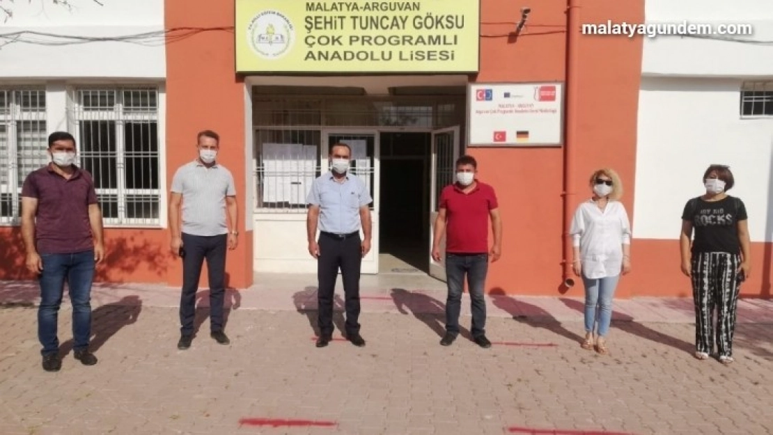 Arguvan'da sınav için pandemi önlemi alındı