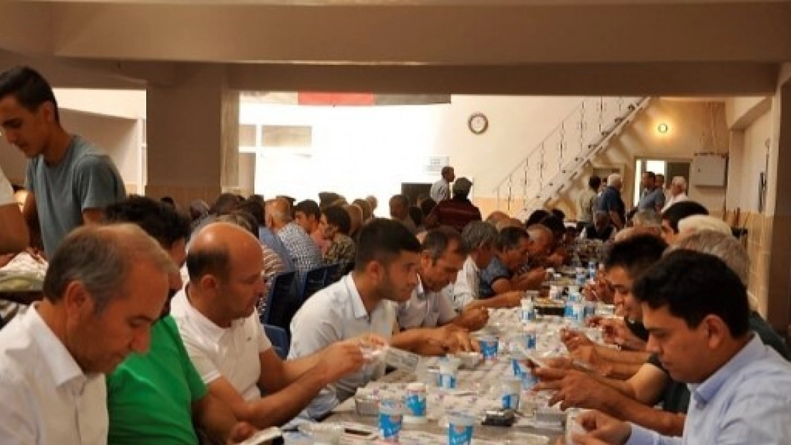 Arguvan'da Abdal Musa Lokması Düzenlendi