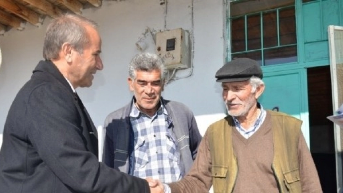 Arguvan'da CHP'li Adaya Yoğun İlgi