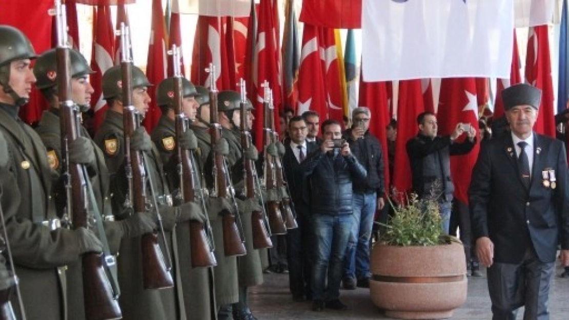 Ata'nın Malatya'ya Gelişi Canlandırıldı