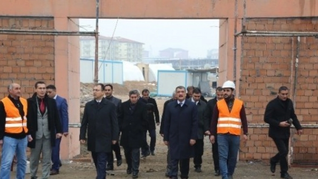 Atatürk Kız Lisesi İnşaatında İnceleme