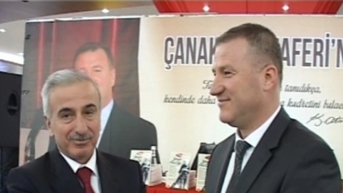 AVM'de Yörük Ali Efe Kitapı'nın İmza Günü Düzenlendi