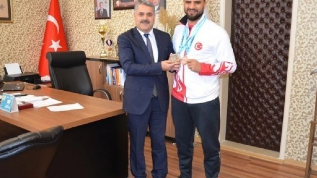 Avrupa İkincisi Oldu