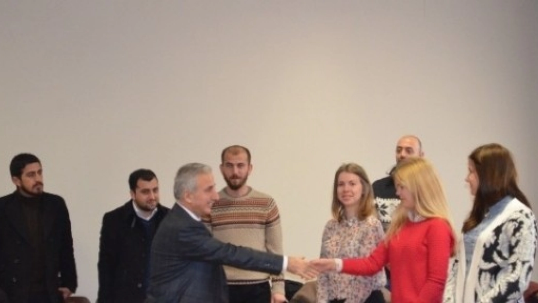 Avrupalı Gençler Vali Kamçı'yı Ziyaret Etti