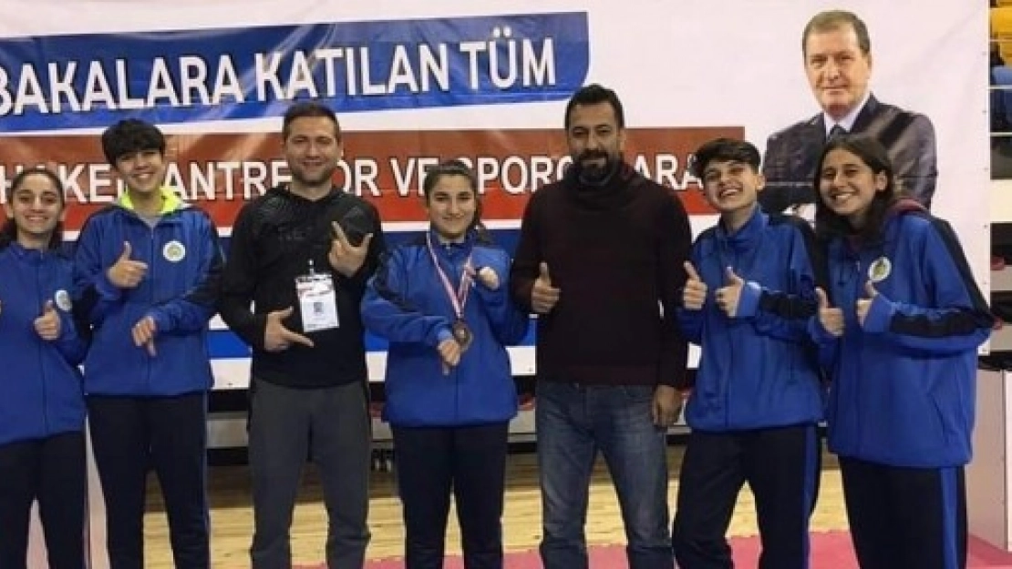 Ayşegül Kaya Türkiye Üçüncüsü Oldu