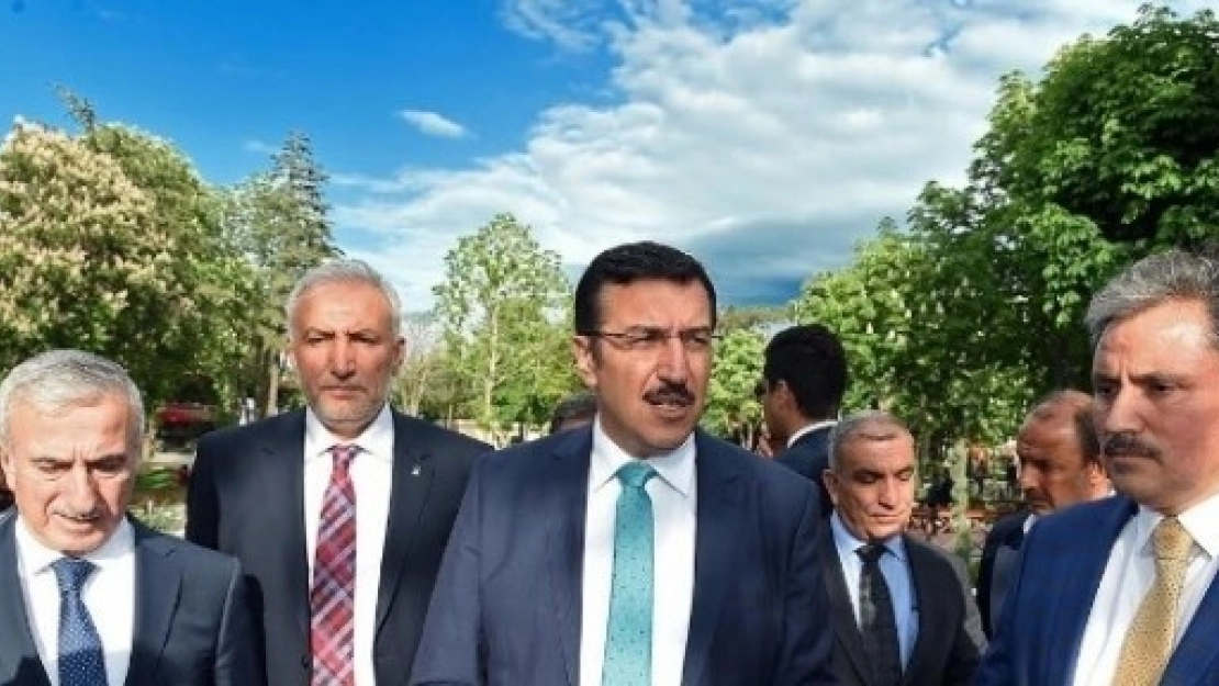 Bakan Tüfenkci, Hürriyet Parkı'nda İnceleme Yaptı
