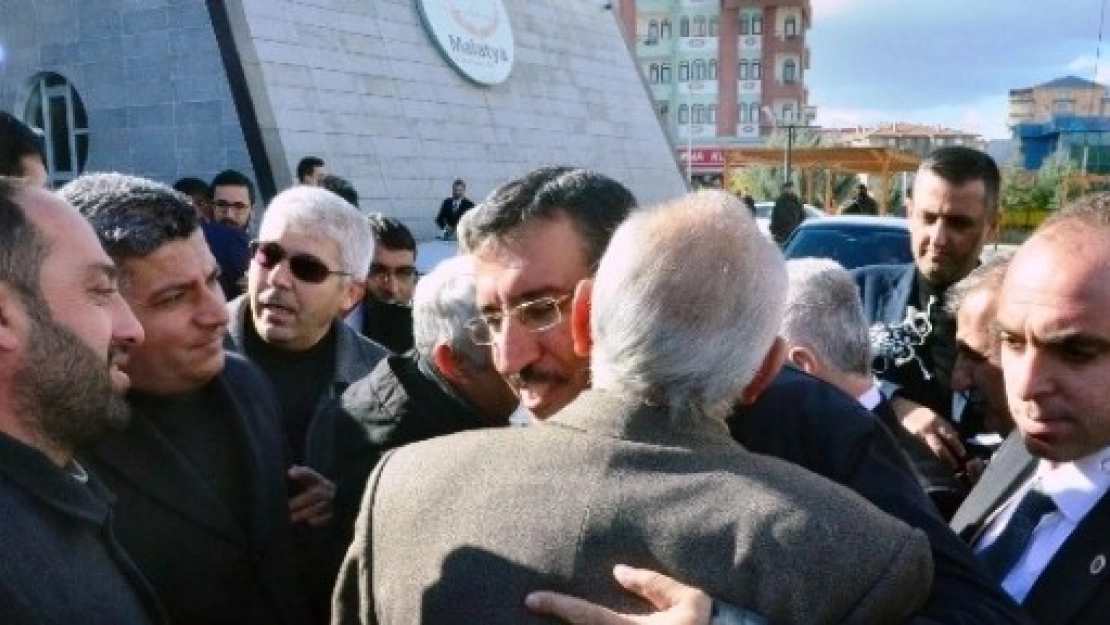  Tüfenkci'ye Memleketinde Coşkulu Karşılama