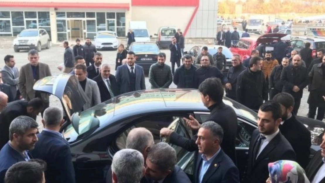 Bakan'a Temayülde Yoğun İlgi