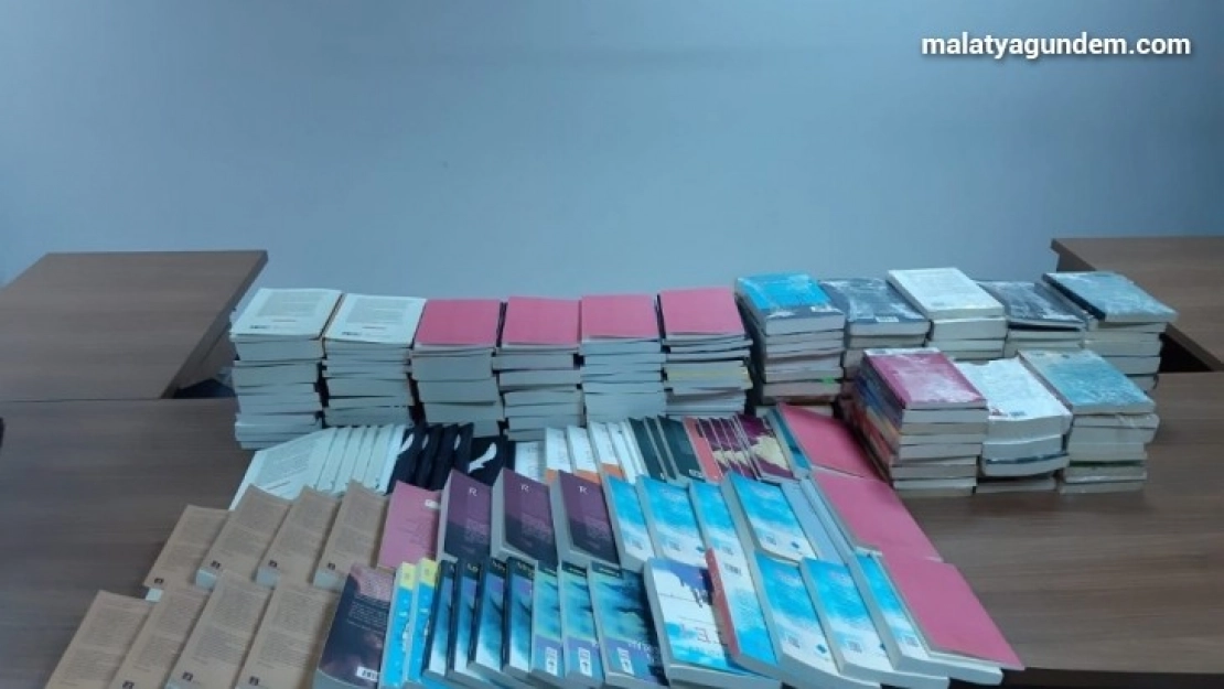 Bandrolsüz  212 adet kitap ele geçirildi