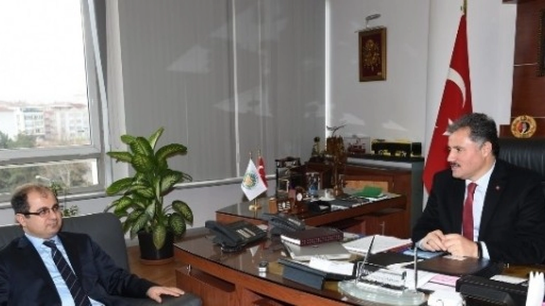 Baro'dan Başkan Ahmet Çakir'a Ziyaret