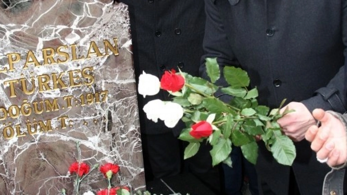 Başbuğ Türkeşe Vefa