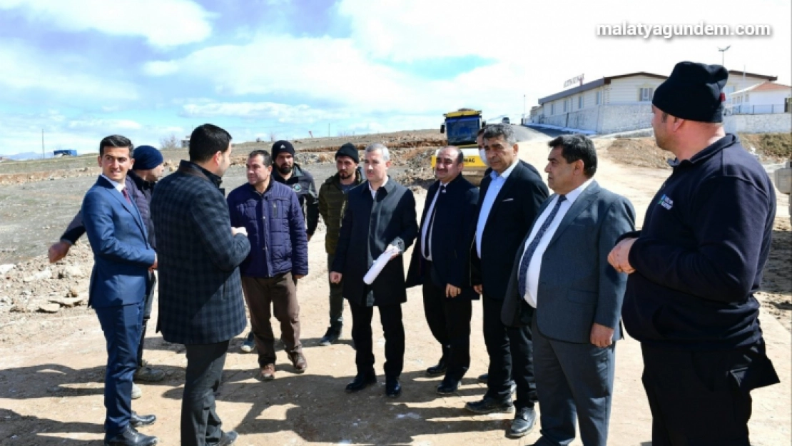 Başkan Çınar, yol açma çalışmalarını inceledi