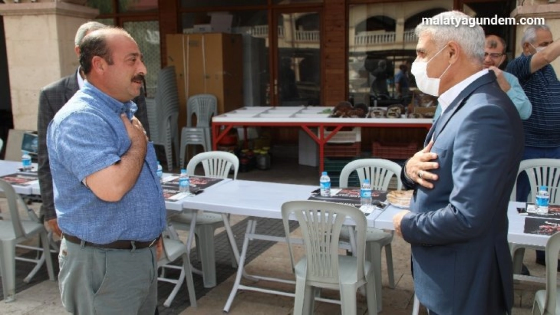 Başkan Güder'den Şire Pazarı esnafına sokak müjdesi