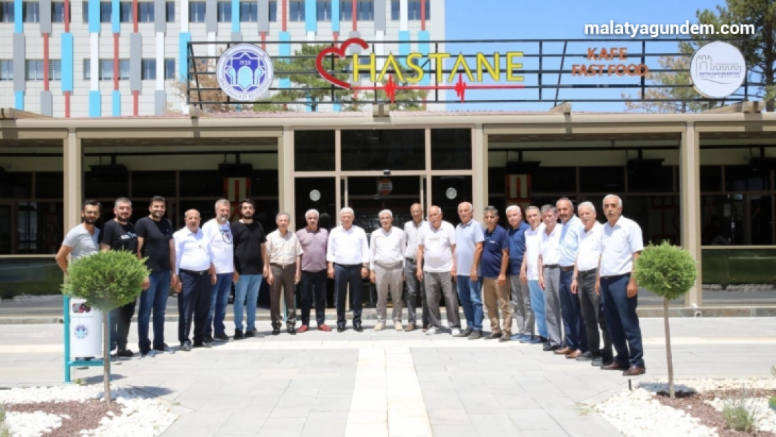 Başkan Güder, veterinerler ile istişare toplantısı gerçekleştirdi